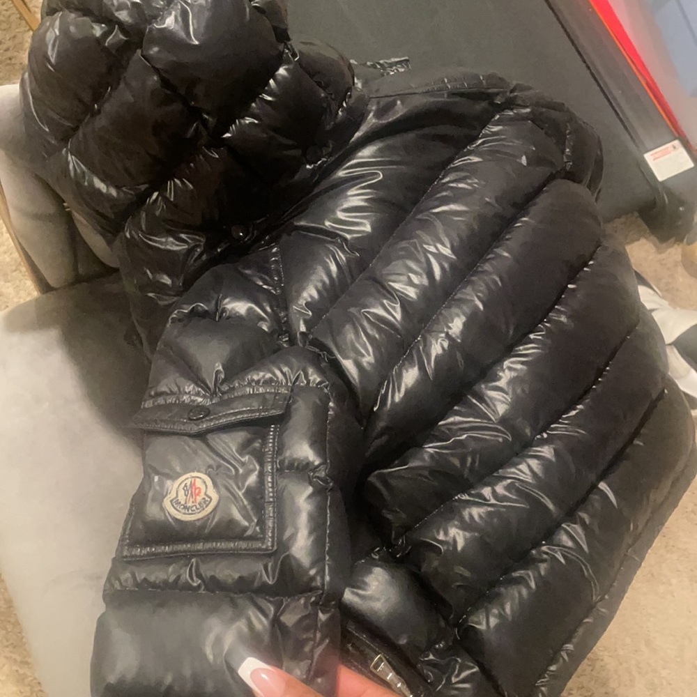 Authentic moncler - Picture 3 of 4